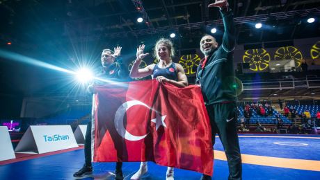 Женская команда Турции победила в общекомандном зачете чемпионата Европы, В Будапеште на чемпионате Европы по спортивной борьбе завершились соревнования женщин. Победителем общекомандного зачета стала сборная Турции. 