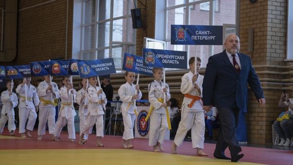 Беслан Мудранов посетил Всероссийский турнир памяти Юрия Федорова в Челябинске